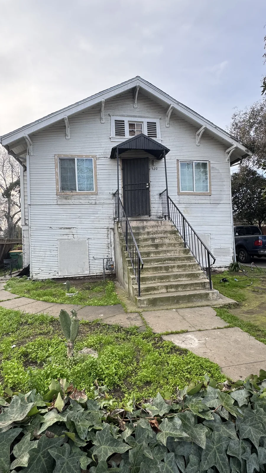 Older Bay Area bungalow representative of houses NextKey Home Offer evaluates as-is