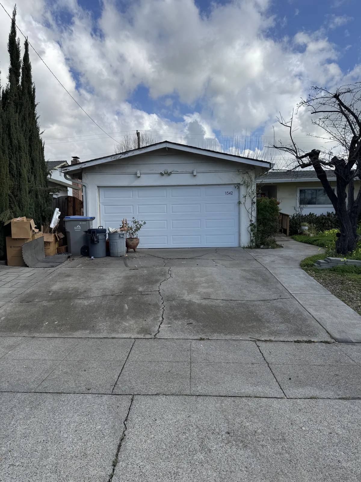 Bay Area ranch house representative of homes NextKey Home Offer buys as-is